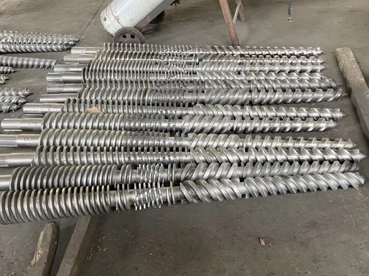 UPVC Boru 65/132 Bimetalik Katmanlı Konik Çift Vidalı Namlu