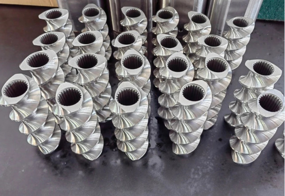 Metal W6mo5cr4V2 vida bileşenleri çift vida ekstrüder yedek parçalar plastik için vida