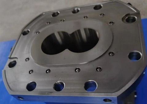 Yüksek aşınma direnci Ekstrüzyon uygulamaları için Bimetal Barrel