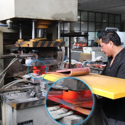 Güvenilir Elektrik Bağlantıları için Yüksek Akım İletim Kapasiteli Yüksek İletkenlikli Esnek Lamine Şöntler