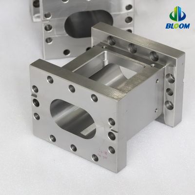 Ekstrüder Yüksek Mukavemetli Çift Vidalı Kovanında Üstün Isı Değişimli Plastik Karışımı