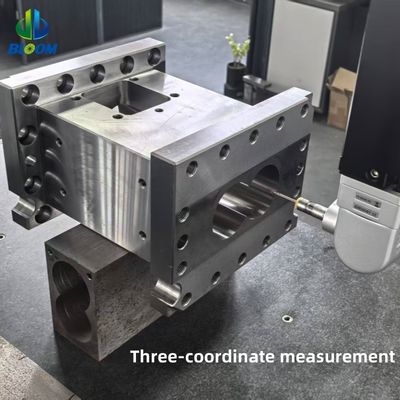 Ekstrüder Yüksek Mukavemetli Çift Vidalı Kovanında Üstün Isı Değişimli Plastik Karışımı