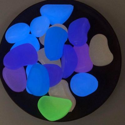 Karanlık Taş Bahçe Balık Tankı Dekorasyonunda 2mm 3mm Glow