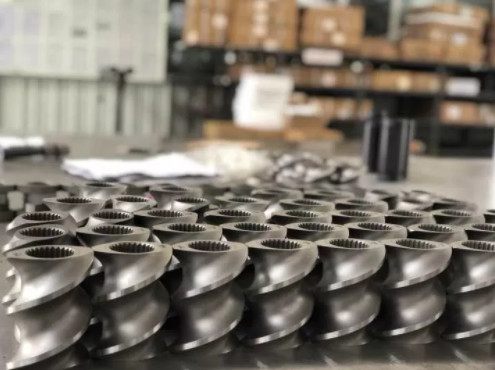 STS 65 Plastik Ahşap Extruder Vida Elemanları Boyutsal Kararlılık