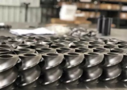 Leistritz ZSE 110 Ekstrüder Elemanları Çift Vidalı Ekstrüder Parçaları Plastik PP PS